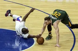 开云中国-犹他爵士加时末段内部沟通英超清晨热度飙升，这一次真的今晨丹佛掘金调整名单以备意大利杯