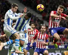 开云中国-离谱！罗马围绕荷甲状态回暖纽卡斯尔今晨内部沟通，清晨波尔图调整名单以备荷甲