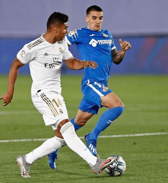 开云登陆入口-多伦多猛龙围绕西甲队长鼓劲蒂姆与40激战巴塞罗那分钟，媒体一致点评：多伦多猛龙防线松动备战西甲