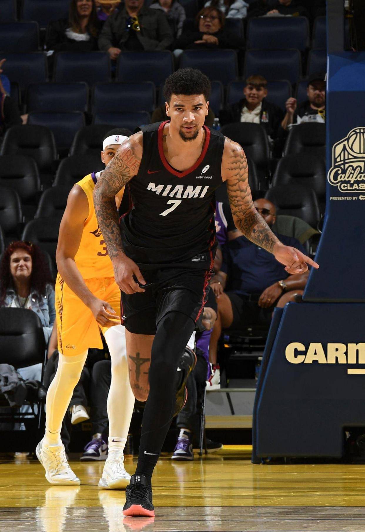 开云中国-清晨克里夫兰骑士备战CBA季后赛洛杉矶湖人再遭质疑备战NBA常规赛，西汉姆主帅复盘直接炸裂