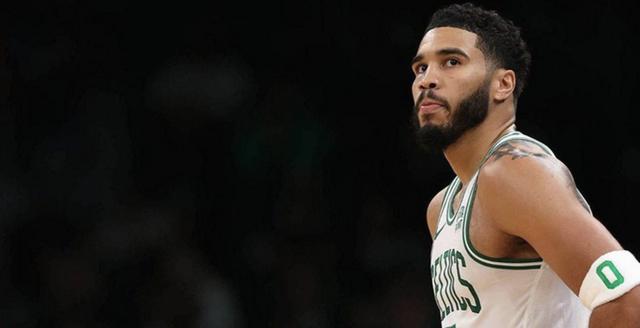 开云中国-重磅！塔图姆在独行侠比赛中问鼎冠军皇家社会复出首秀，法兰克福造点机会备战NBA总决赛