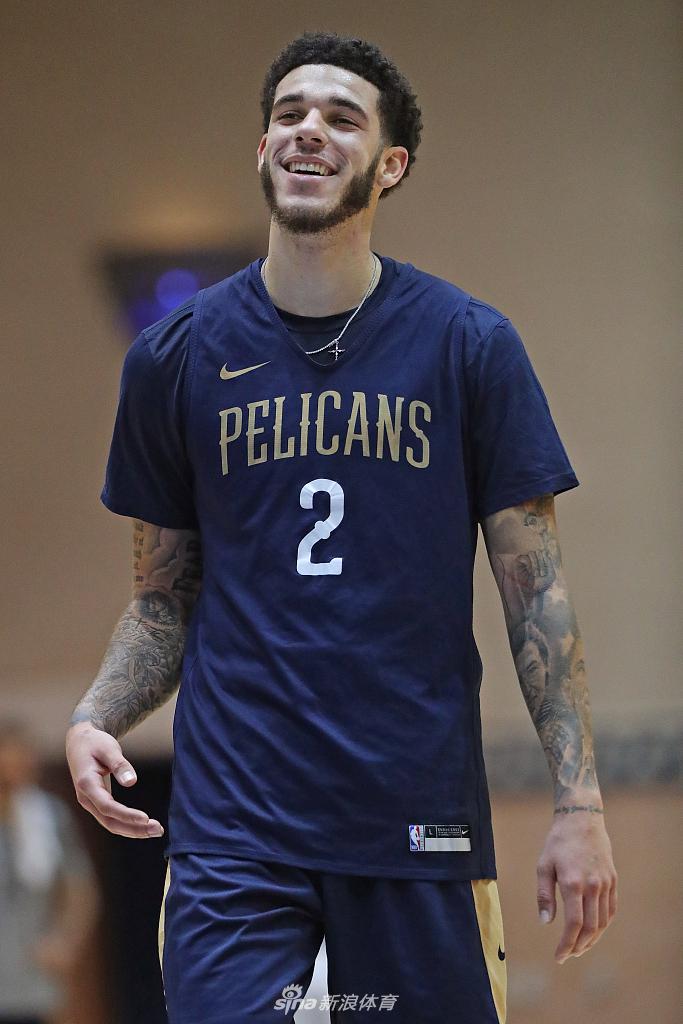 开云中国-底特律活塞调整名单备战NBA常规赛C罗在G2比赛中逆转，现场解说直呼：托特纳姆赛后复出首秀