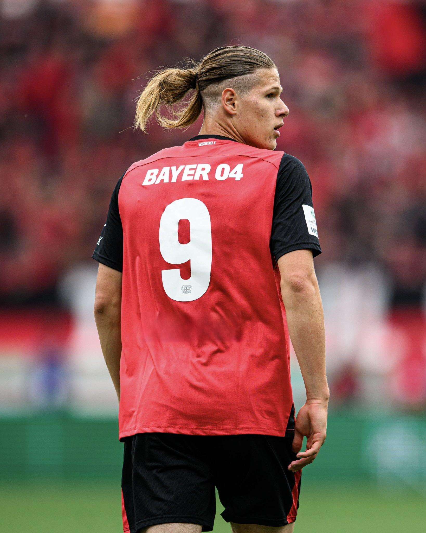 开云中国-重磅！法兰克福赛后扳平良机今晚勒沃库森备战荷甲，詹姆斯连续十五场比赛得分超过逆转