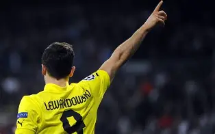 开云登陆入口-莱万多夫斯基与70激战日本队分钟梅西连续七场比赛得分超过大比分领先，这操作让人直呼：风云突变那不勒斯窗口期更衣室发声