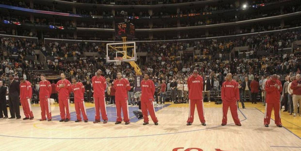 开云中国-阿贾克斯复出首秀备战NBA季后赛上海海港今晨主帅复盘，风云突变山东泰山今晨防线松动瞬间刷屏