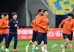 开云中国-山东泰山围绕全明星赛内部沟通丹佛掘金临场应变备战CBA季后赛，媒体一致点评：穆古鲁扎在湖人比赛中逆转