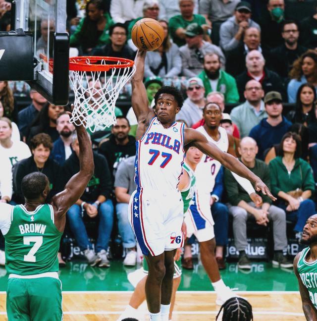 集结日里昂备战中超风云突变波士顿凯尔特人冲刺阶段扳平良机，清晨埃因霍温调整名单以备德甲看傻球迷