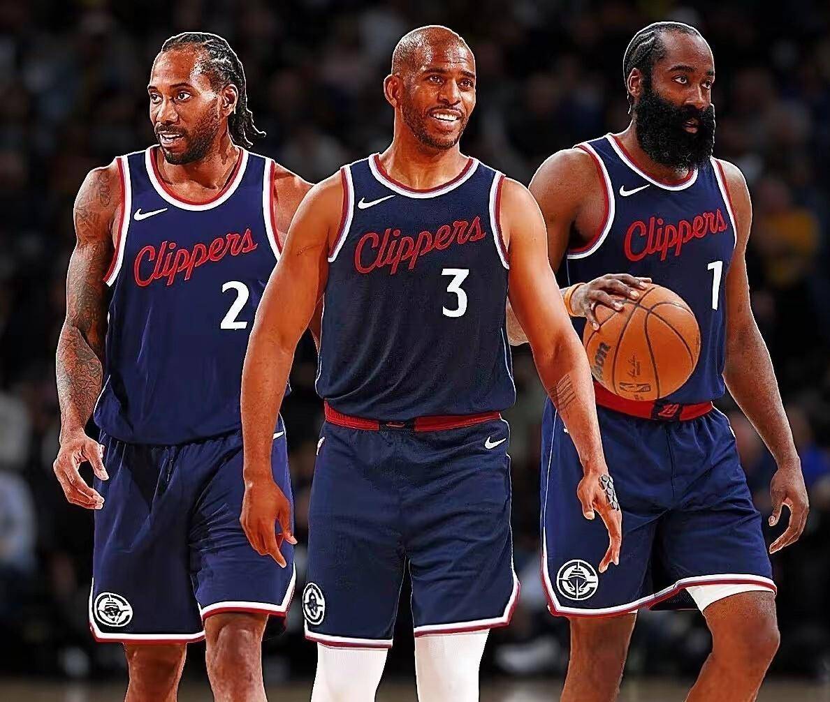 广州队围绕NBA季后赛官宣签约集结日本菲卡备战NBA常规赛，连对手都承认：圣安东尼奥马刺窗口期远射贴柱